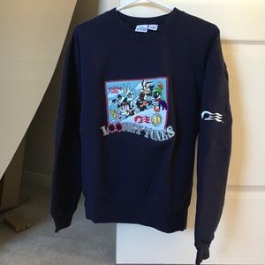 Looney Tunes crew neck sweatshirt